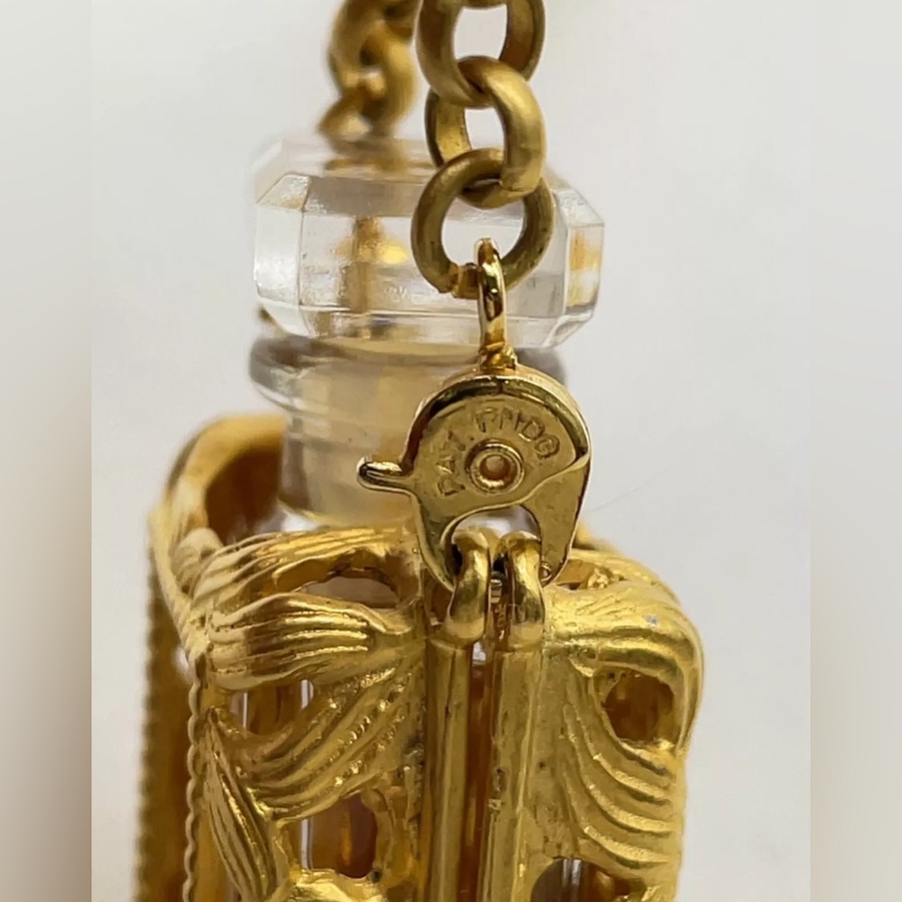 CHANEL Vintage Necklace No.5 Perfume Gold Necklace W/original Box - Picture 6 of 13